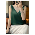 Miniatyrbillede 2 af 3: Silke Silke Skulderrem Dame Vest 2024 Sommer Ny Slim-fit V-hals Kort Elegant Inder Top T-shirt Deep Green L