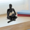 Miniatyrbillede 5 af 5: Tænkeren Læsende Statue Resin Siddende Figur Abstrakt Kunst Ornament til Stue Skab Dekoration Black