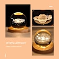 Miniatyrbillede 6 af 7: 3D Saturn Krystal Kugle Natlys til Børn Glas Kugle Natlampe Crsytal Kugle Saturn LED Galakse Planet Natlys Soveværelse Dekoration Kugle 2.94in