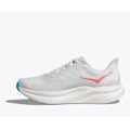Pikkukuva 1 / 4: Mach 6 white nimbus cloud Kilpa- ja treenikengät 41