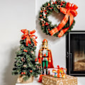 Miniatyrbillede 2 af 4: Rød julekrans - KREATIVT HJEM - Diameter 35 cm - Dørkrans - Udendørs juledekoration Grön