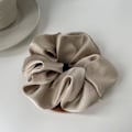 Miniatyrbillede 5 af 5: XJ-Store silke scrunchies til kvinder, bedre end satin, silkebløde scrunchies til knold, luksuriøs hestehaleholder elastisk hårbånd