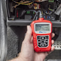 Pikkukuva 4 / 5: XJ-OBD II diagnostiikkatyökalu Plug & Play -toiminnolla