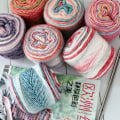 Miniatyrbild 5 av 5: 1 st Gradient Cake Ullgarn Regnbåge Vintertröja Halsduk Hatt Handstickning DIY Virknål Medium Fint Ullgarn 100g/Nystan