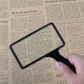 Pikkukuva 5 / 5: Suorakulmainen lukulasin suurennuslasi, 10x suurennus