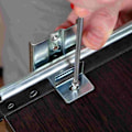 Miniatyrbillede 4 af 5: Skrivebordskeyboard Skuffe Skinne Skrivebord Bakke Glideskinne Justerbar Stål Sidemontering Passer Under Skrivebord Computer Glideskinne
