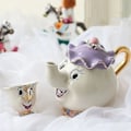 Miniatyrbillede 1 af 5: Tekande Krus med Skønheden og Udyret-motiv - Mrs. Potts og Chip