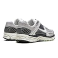 Miniatyrbild 3 av 5: Nikes Lifestyle VOMERO 5 WMNS "Cobblestone" Original sneakers för män och kvinnor 44