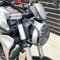 Pikkukuva 2 / 5: Moottoripyörän ajovalon suojussuoja, ajovalon suojaverkko, suojus Cb125r Cb150r Cb2:lle Black