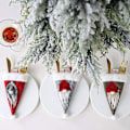 Miniatyrbillede 2 af 5: 12 stk. julebestikholderlommer sæt, 6 stk. julebordsdekorationer