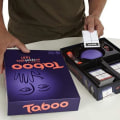 Miniatyrbillede 4 af 5: Mini Timeglas Tabu Spilkort Kit Forhold Bygningskortspil til Festivalfest