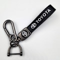 Miniatyrbillede 1 af 5: Bil Læder Cykel Nøglering Metal Finish | Heavy Duty Nøglering | Nøglering Og Krogudstyr Pistol Farve Hardware Gun Color Hardware Gun Color Hardware Toyota