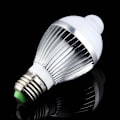 Miniatyrbild 2 av 4: 5w E27 Auto Pir Infraröd rörelsesensor Detektering Vit LED-lampa Ljuslampa