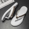 Miniatyrbild 4 av 5: Herrflip-flops Läder Casual Sandaler Tofflor Mode Trend Strandskor 20223 White 41