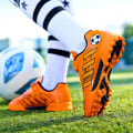 Miniatyrbild 4 av 5: Fotbollsskor för barn Halkfria fotbollsskor Klossar Gräs Fotbollssneakers 692Y Orange 33