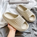Miniatyrbild 3 av 5: Strandtofflor för män Modesandaler Utomhus Halkfria inomhusskor 3B2038 Beige 40-41
