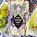 Miniatyrbild 4 av 5: Star Spinner Tarot Engelsk version Bordslek Tarot Oracle Kort Kul att spela Divination Fate Brädspel Pdf Guidebook78st Tt26