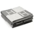 Miniatyrbild 3 av 3: Newwool Cashmere Pläd filtar Kudde Soffa Sängkläder Sjal Julpresent Grey