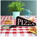 Miniatyrbilde 1 av 5: Pizzasaks med matvaregodkjent blad i rustfritt stål og pizzakutterguide i plast.