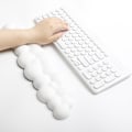Miniatyrbild 4 av 5: Vit tangentbordsmoln handledsstöd, minnesskummaterial, ergonomisk, intim tangentbordsdyna för att lindra skrivsmärta