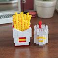 Miniatyrbild 3 av 5: Hamburger pommes frites små Granulat lapptäcke Block kaka, Hamburger Leksak