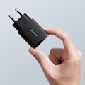 Miniatyrbild 6 av 11: Baseus Kompakt rask USB / USB Type C-lader 20W 3A Power Delivery Quick Charge 3.0 svart (CCXJ-B01)