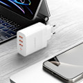 Miniatyrbillede 3 af 3: DUDAO A5HEU NETVÆRKSOPLADER 3X USB-A 1X USB-C PD20W - HVID
