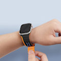 Miniatyrbild 7 av 11: Magnetisk Apple Watch SE 8, 7, 6, 5, 4, 3, 2, 1 (41, 40, 38 mm) Dux Ducis-bånd (LD-versjon) – svart og oransje