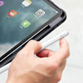 Miniatyrbild 5 av 7: Uniq Move-deksel for iPad Air 10.9 (2022/2020) Antimikrobiell Rosa/Rød Rød