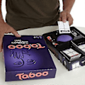 Miniatyrbild 3 av 5: Taboo Spel Klassiskt Timglas Timing Familjebrädspel WHBYV{f72}