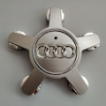 Miniatyrbilde 3 av 4: 4 stk. Emblem Hjulkapsler, for 135 mm navkapsler for Audi