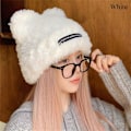 Pikkukuva 1 / 5: Plush-hattu Hattu VALKOINEN white