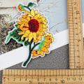 Miniatyrbillede 2 af 4: 33 Stykker Broderet Strygepatch, Solsikker Sommerfugl Tusindfryd Blomst Strygepatches Sæt, Sy På/Stryge På Patch Applikation til Tøj, Kjole, Hat, Jea
