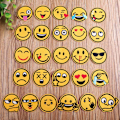 Miniatyrbillede 1 af 5: Broderi-lapp 26 stk Emoji-udtryk Sy Jern-på-lapper Børns Jern-på-Ecusson til Tøj T-shirt Jeans Jakke Taske DIY