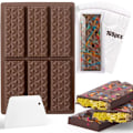 Miniatyrbillede 1 af 4: Denne chokoladeform inkluderer chokoladeplader, dybe chokoladeplader i silikoneform, samt en skraber og pose Diamantmodell 1 set