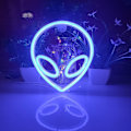 Miniatyrbillede 2 af 5: Alien Neon Skilt, USB eller 3-AA Batteridrevet Neonlys, LED Borddekoration, Soveværelsesvægdekoration, Fødselsdagsgave (blå)