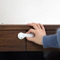 Miniatyrbild 1 av 4: 4-pack söta barnsäkerhetsskåpslås för babykökssystem med starkt självhäftande tejp