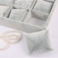 Miniatyrbild 3 av 3: 12 Fack Watch Box Grå Fashion Mocka Is Sammet Displaybricka med Kudde