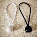 Pikkukuva 5 / 5: 50 kappaleen bungee-naru pallolla - 10 cm:n universaalien kiristäjien sarja olkahihnoilla - Kestävä joustava, ihanteellinen retkeilyyn, matkatavaroihin ja pressuihin - Valkoinen?