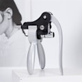 Miniatyrbild 3 av 5: Kit för vinflasköppnare - Korkskruvsöppnare med vinspak, - Elegant vinöppnare i metall - Modern present till vinälskaresilvery