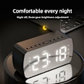 Miniatyrbild 2 av 4: LED-spegel Digital väckarklocka Big Time Display Bord Väckarklocka Trådlös högtalare Subwoofer Musikspelare Bluetooth stöd (svart)