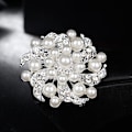 Miniatyrbild 3 av 5: Brosch Pin Kropp Elfenben Färg Simulerad Glänsande Kristallsmycken Glas Strass Blomster Set För Bröllop Bukett Dekoration