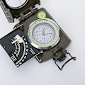Miniatyrbild 2 av 5: Kompakt utomhusmekanisk 24-timmars programmerbar timer med dubbla uttag - tilläggstimer, vattentät armygrön