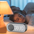 Miniatyrbild 5 av 5: Väckarklocka för barn Digital väckarklocka Spegelklocka USB Portblack