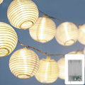 Miniatyrbillede 1 af 5: Lampion Led Lys Girlande Deko Lampe - Hvid Kraft Papir Lanterne - Total Længde 1,5 Meter | 10 Led Hvide Kugler | Leveres Med Stik Til Tilslutning Til