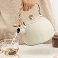 Miniatyrbild 2 av 4: 2,5L Vattenkokare Visselpipa Trä Vattenkokare Induktion Tekanna Visselpipa Vattenkokare Tekanna Visselpipa Vattenkokare (Beige)