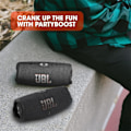 Miniatyrbild 4 av 8: JBL Charge 5 - Bärbar Bluetooth-högtalare med Djup Bas IP67 Va Svart