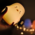 Miniatyrbild 5 av 8: Silikon färgglad söt pingvin USB laddning LED nattlampa