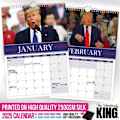 Pikkukuva 5 / 5: Donald Trump 2025 Seinäkalenteri Adventtikalenteri Haukkumiskalenteri 2025 Kotitoimiston seinäkalenteri