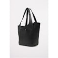 Pikkukuva 6 / 6: Olkalaukku - GUESS - Helina Totebag - Musta - 100% polyuretaani - Magneettikiinnitys svart